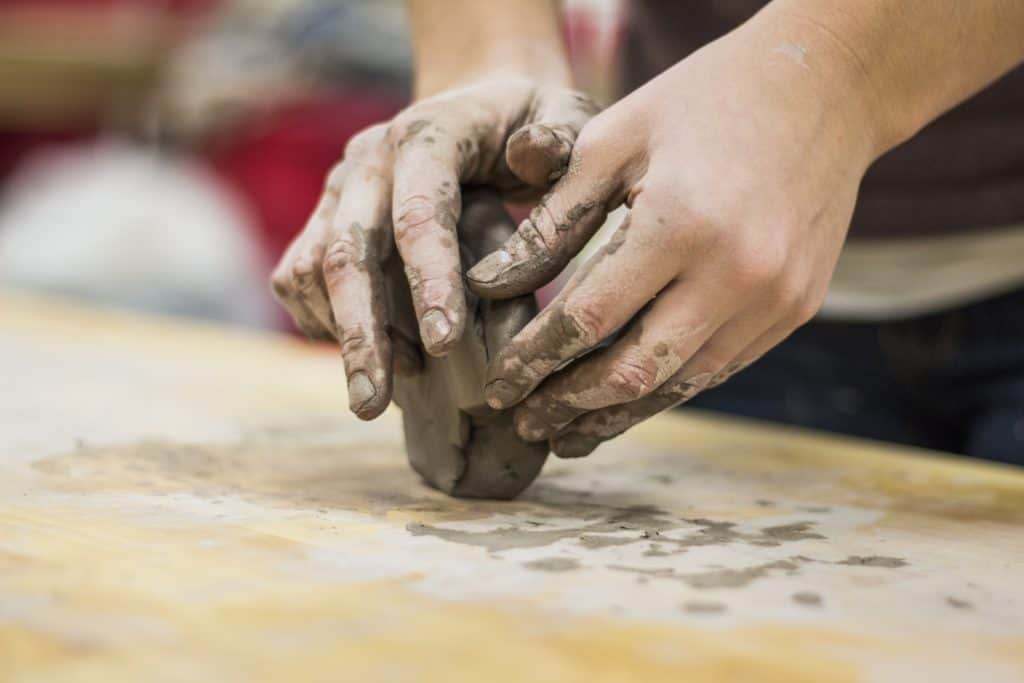 talent for pottery? Maybe you can sell it to make some extra cash from home